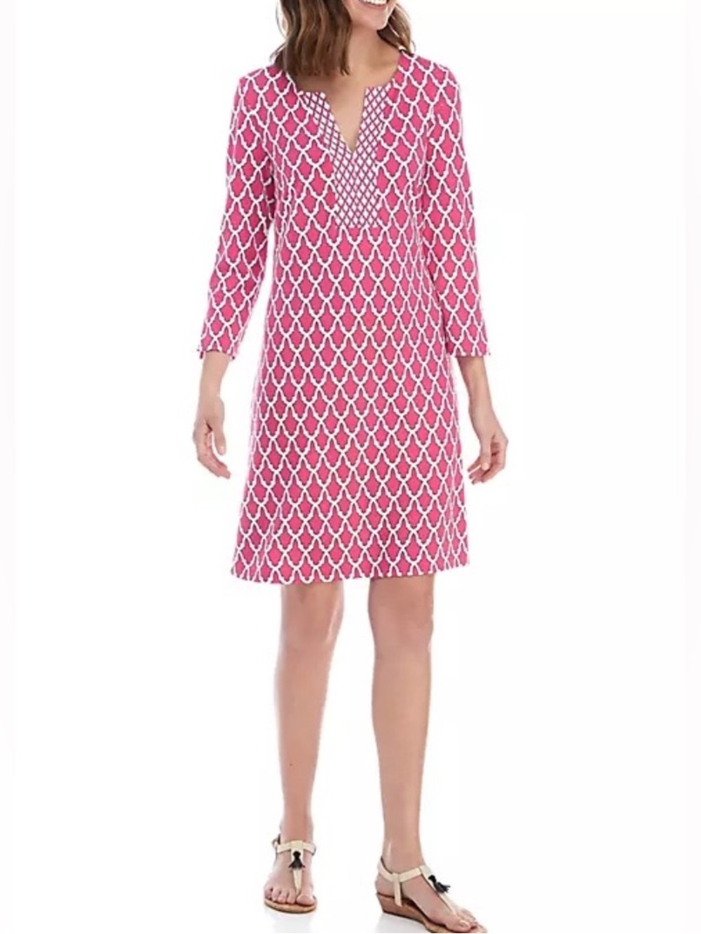 crown & ivy Hot Pink and White Geometric V-Neck Tunic